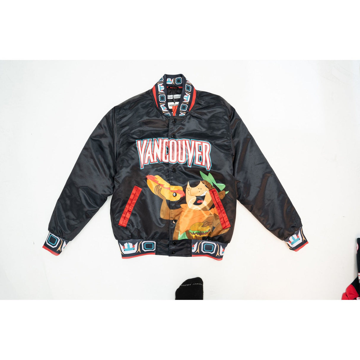 YOGI BEAR VANCOUVER SATIN JACKET (BLACK)