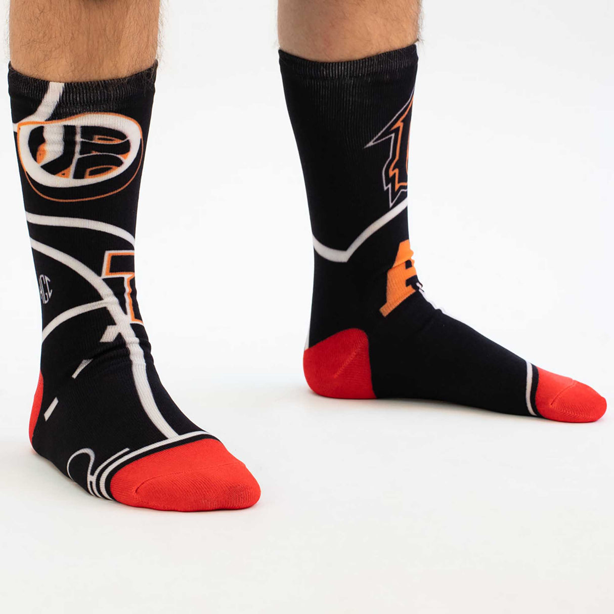 GOAT COURT SOCKS (BRED)