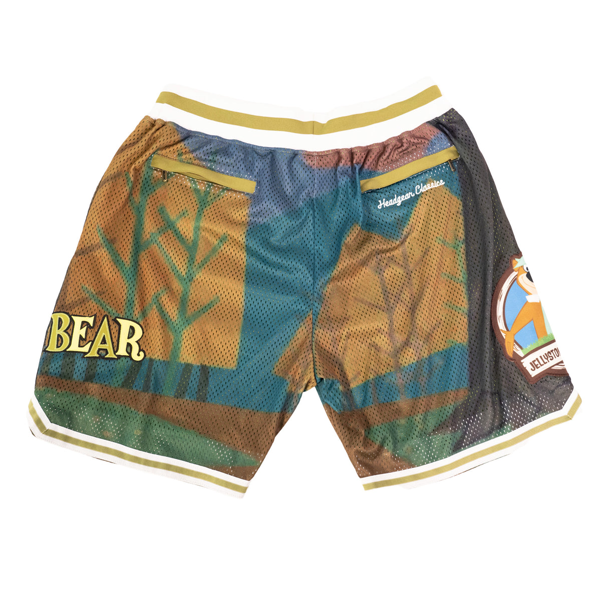 YOGI BEAR BASKETBALL SHORTS (GREEN)