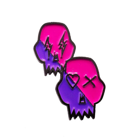 RED/BLUE SKULL HEADS PIN - Allstarelite.com